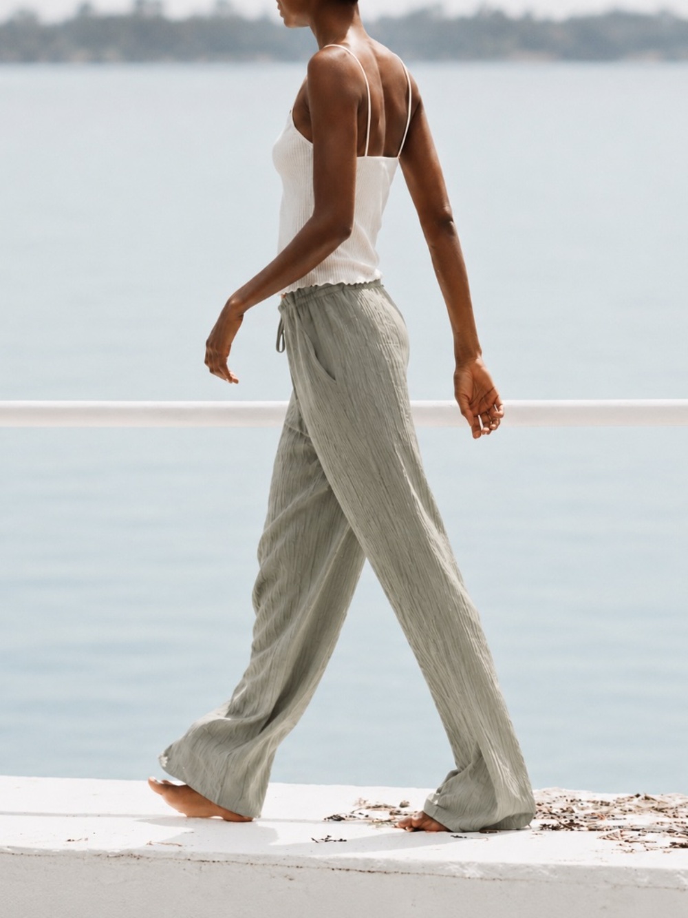 Zara Crinkle Gauze Pants Women's M Wide Leg Drawstring Casual Comfy